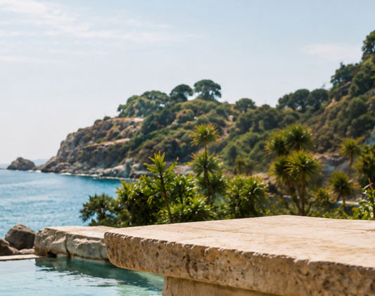 The Ultimate Guide To Choosing Luxury Travel Accessories For Resort Getaways